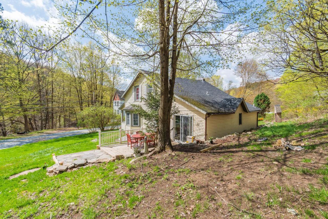 Cozy Creek Inn North Branch Екстериор снимка